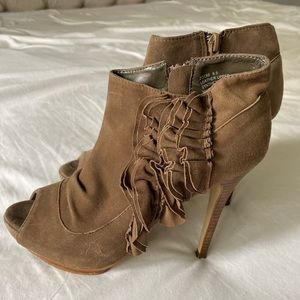 Zigi Soho Brown Leather Ankle Heel Booties